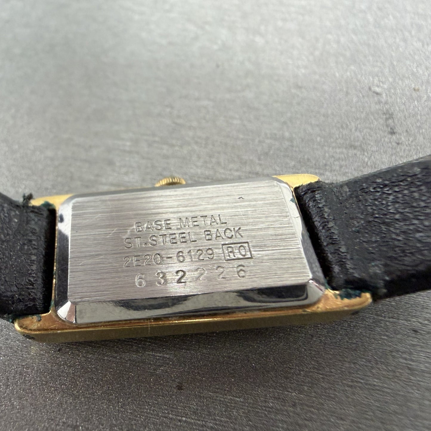 Seiko Tank Watch Women 13mm Black Dial Gold Tone Rectangle 2e206129 New Battery9