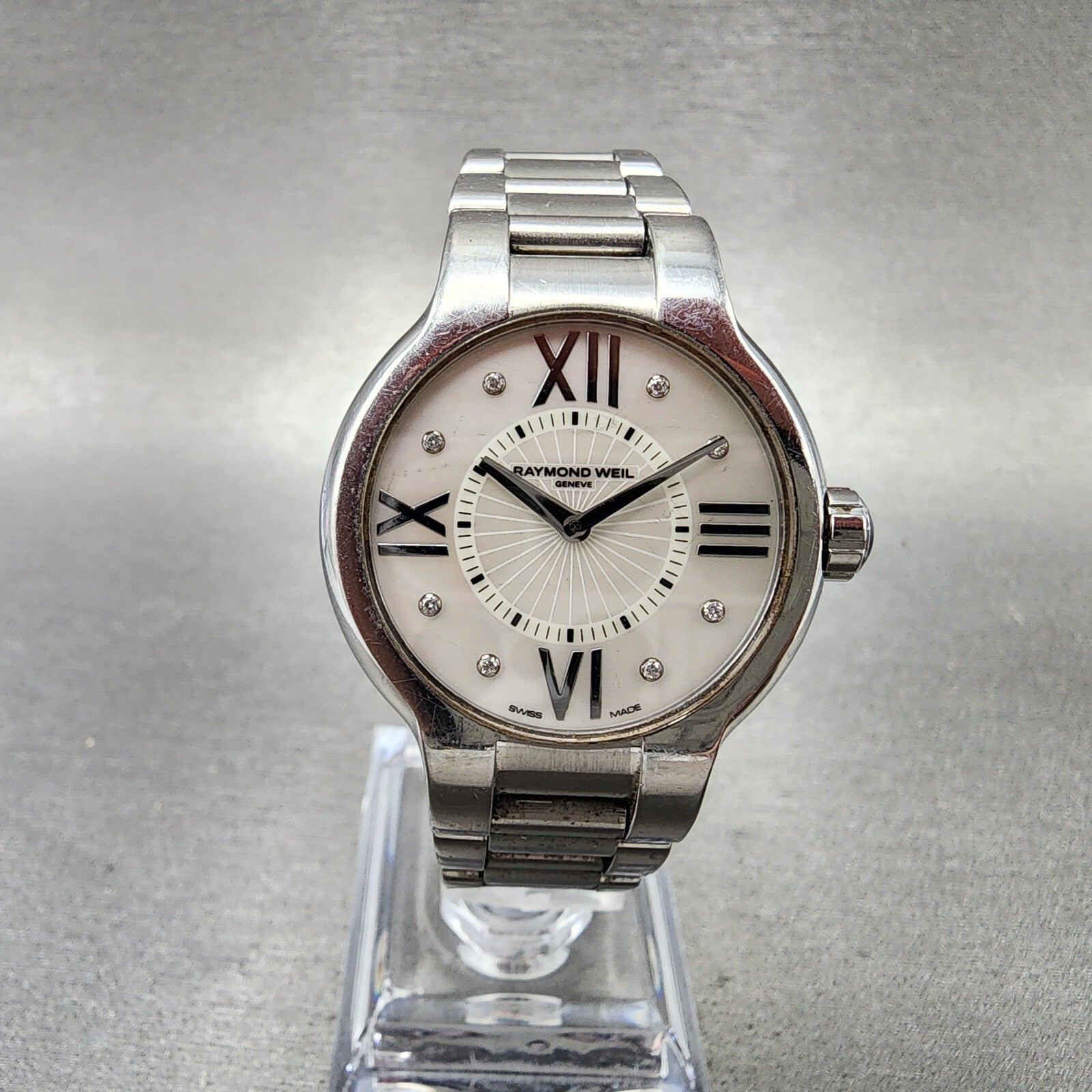 Raymond Weil Noemia Watch Women 32mm MOP Dial Steel Diamond Marker 5932 New Batt0