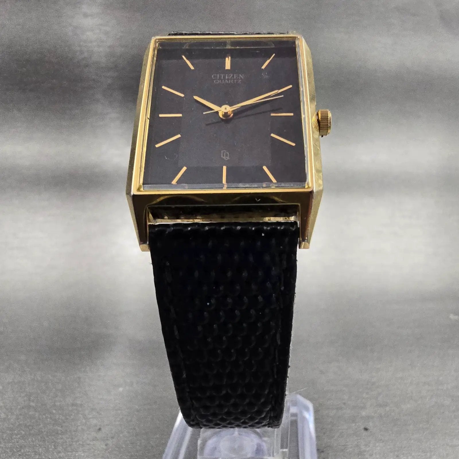 Citizen CQ Watch Men 25mm Black Dial Gold Tone Rectangle 6031-K02627 New Battery5