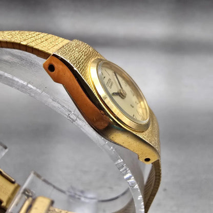 Citizen CQ Watch Women 17mm Champagne Dial Gold Tone Oval 3220-890779 New Batt3