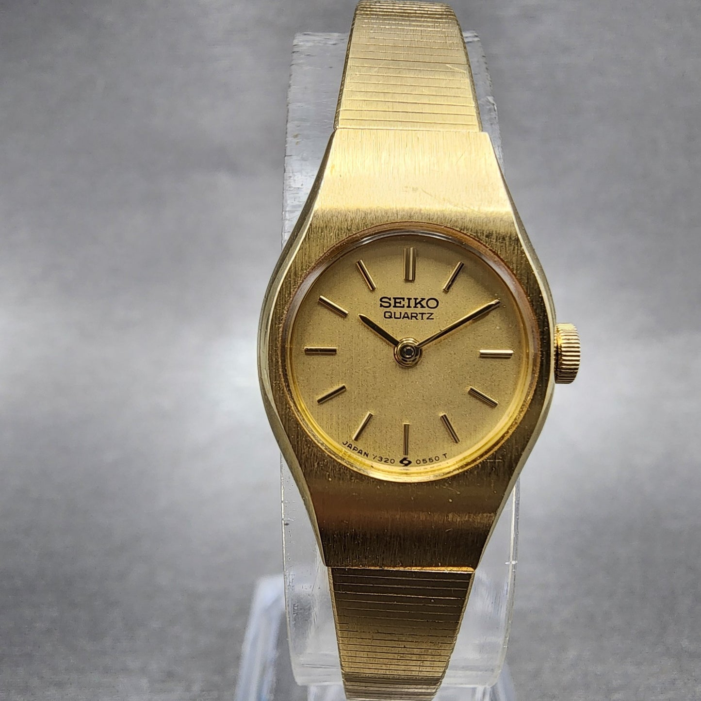 Seiko Watch Women 17mm Champagne Dial Gold Tone Round 73200209 New Battery0