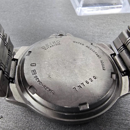 Seiko Solar Watch Men 35mm Cream Dial Titanium Date Round 5K25-0A20 Runs10