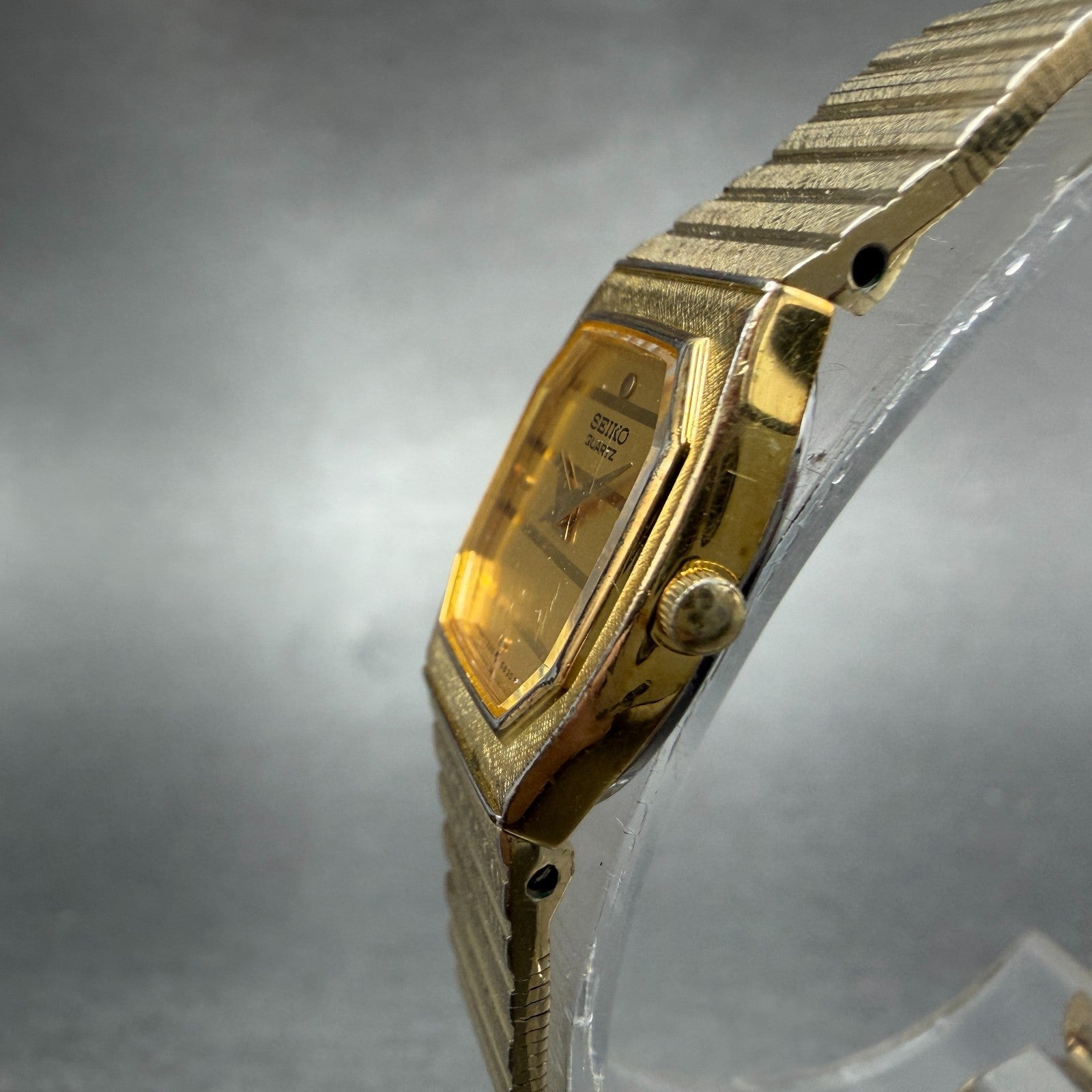 Seiko Watch Women 18mm Champagne Dial Gold Tone Rectangle 7320-5499 New Battery2