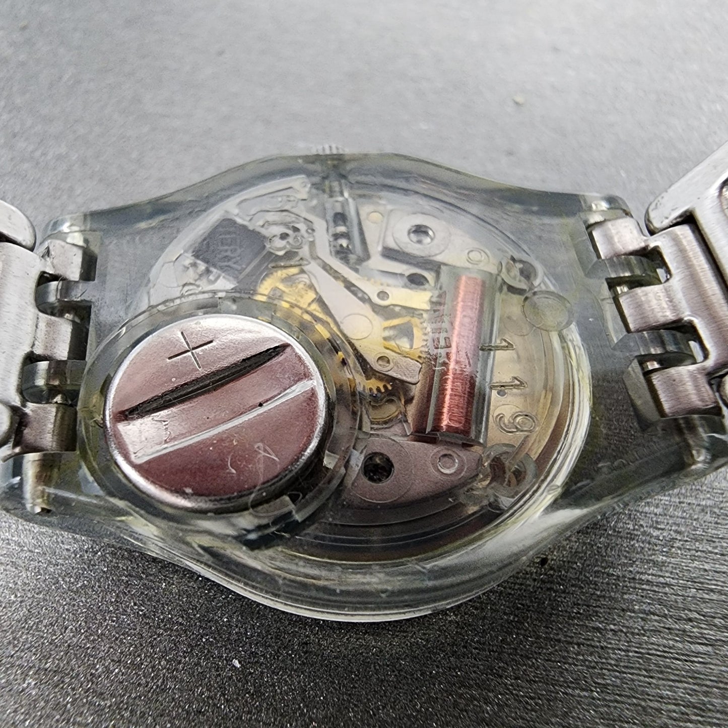 Swatch Watch Women 25mm Silver Dial Clear Case Round New Battery VTG9