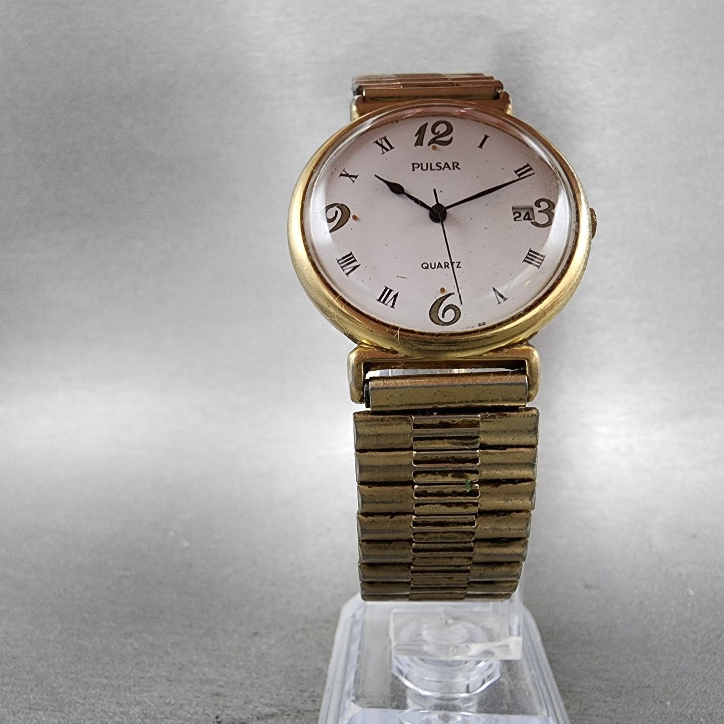 Seiko Pulsar Watch Men 33mm White Dial Gold Tone Date V5378a30 New Battery5