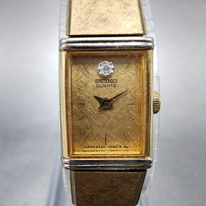 Seiko Tank Watch Women 12mm Gold Dial Gold Tone Rectangle 2E205409 New Battery0