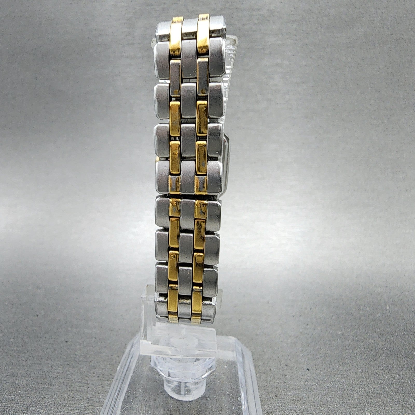 Seiko Tank Watch Women 19mm White Dial Two Tone Rectangle 4n005379 New Battery7