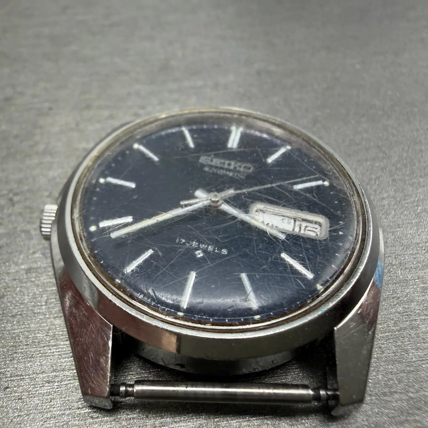 48024854