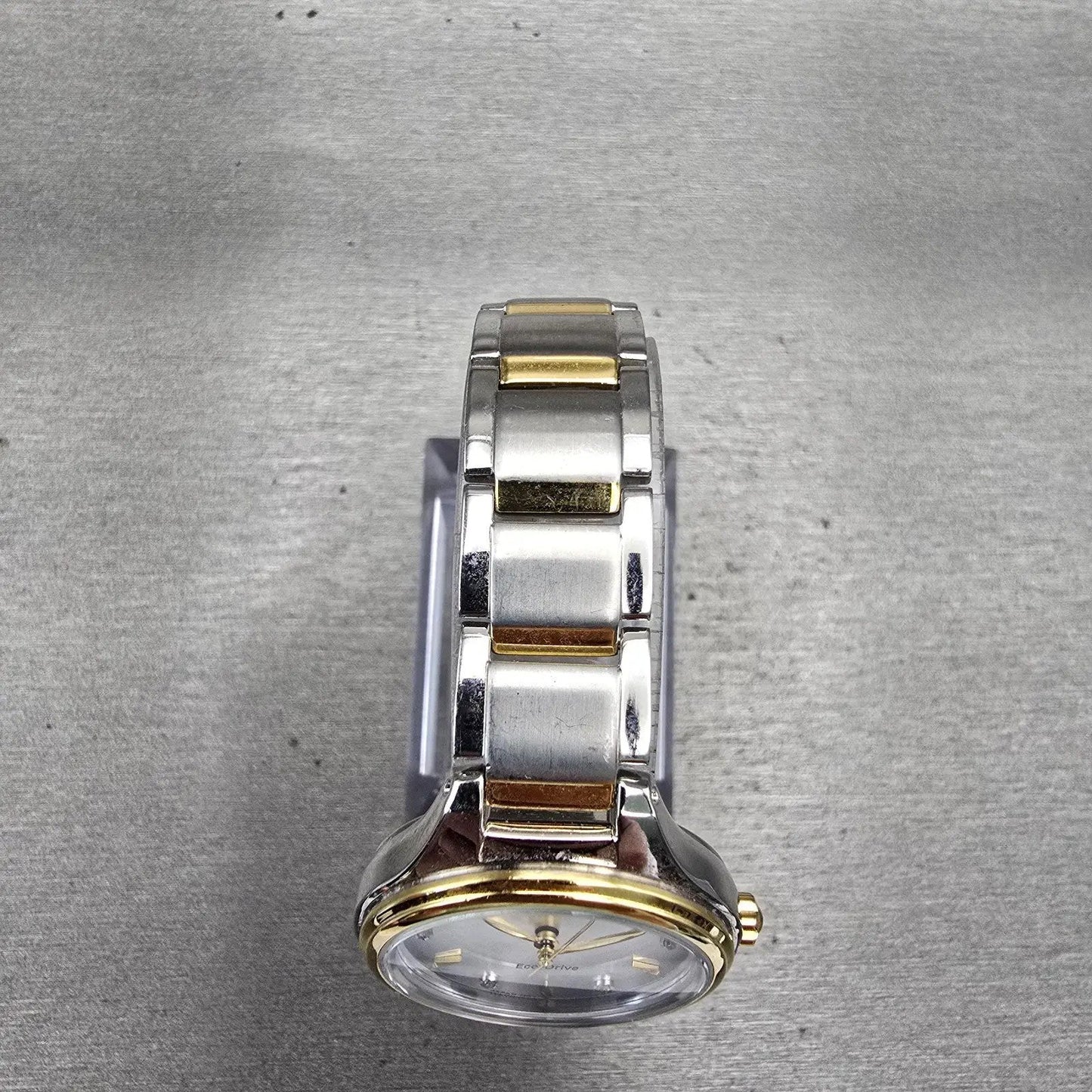Citizen Eco-Drive Watch Women 29mm Silver Dial Two Tone Round J730-S115965 Runs4