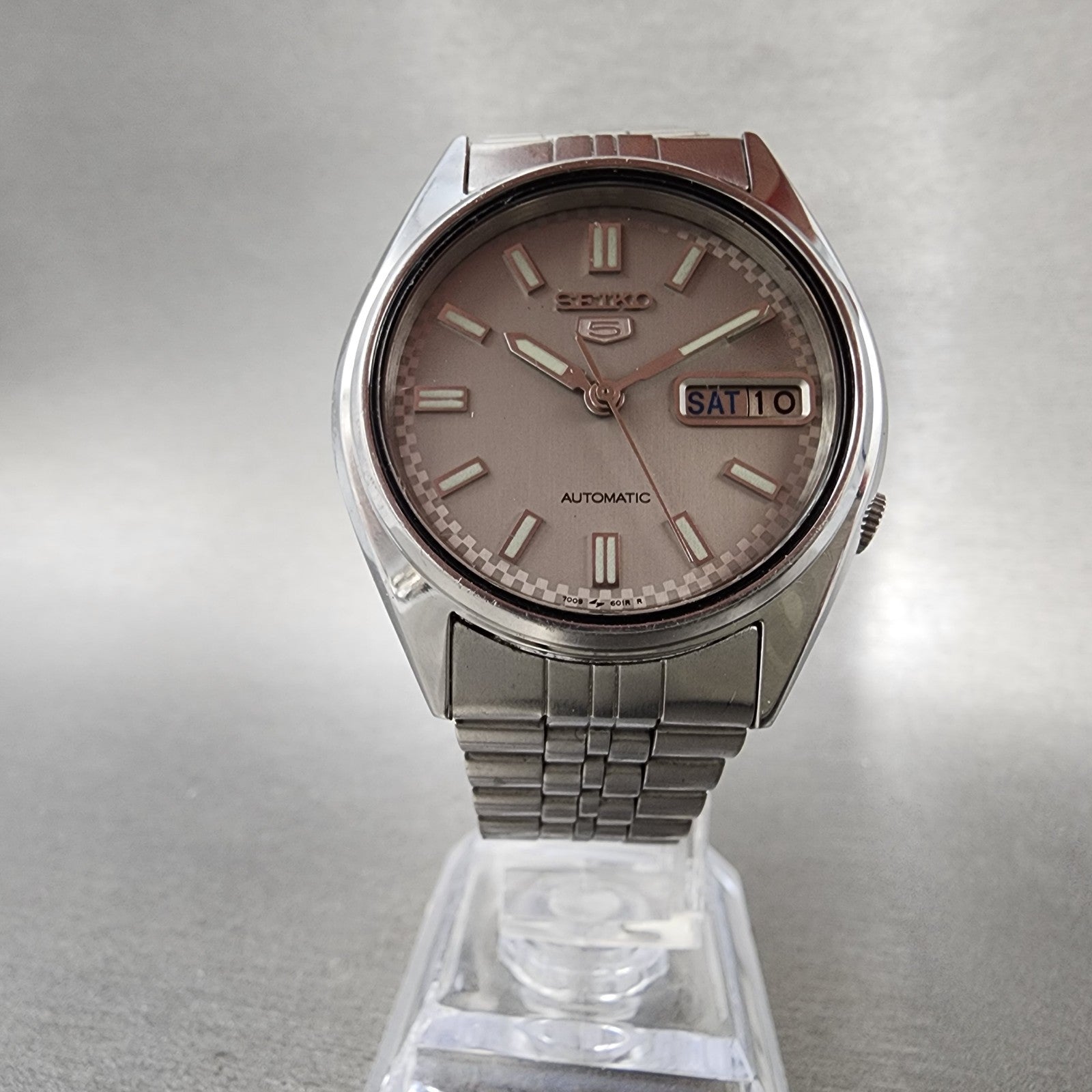 Seiko 5 Automatic Watch Men 35mm Silver Dial Silver Tone Daydate 70096000 PARTS6