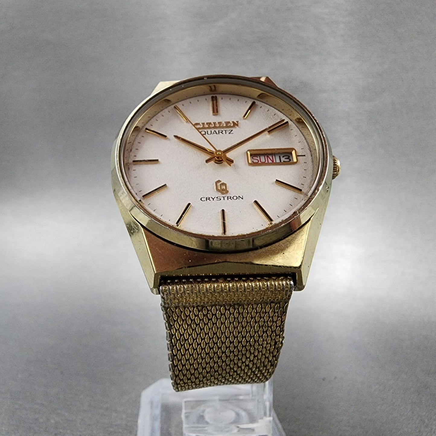 Citizen CQ Crystron Watch Men 34mm White Dial Gold Tone Daydate 4710240 PARTS6