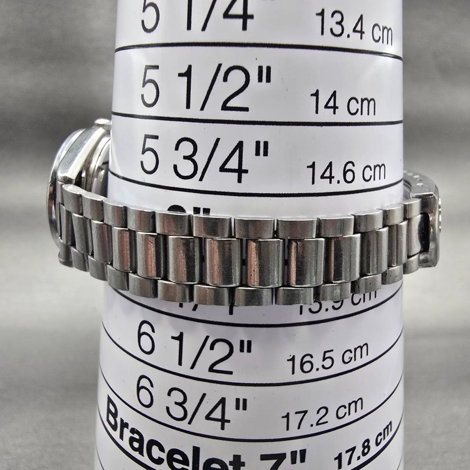 Seiko SQ Watch Women 24mm Silver Dial Silver Tone Daydate 3423-0099 New Battery9