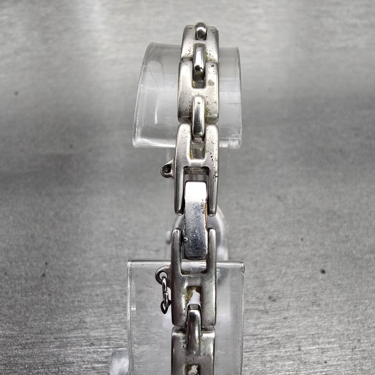 Seiko Tisse Watch Women 13mm Silver Dial Silver Tone Oval 1E20-3B40 New Battery7