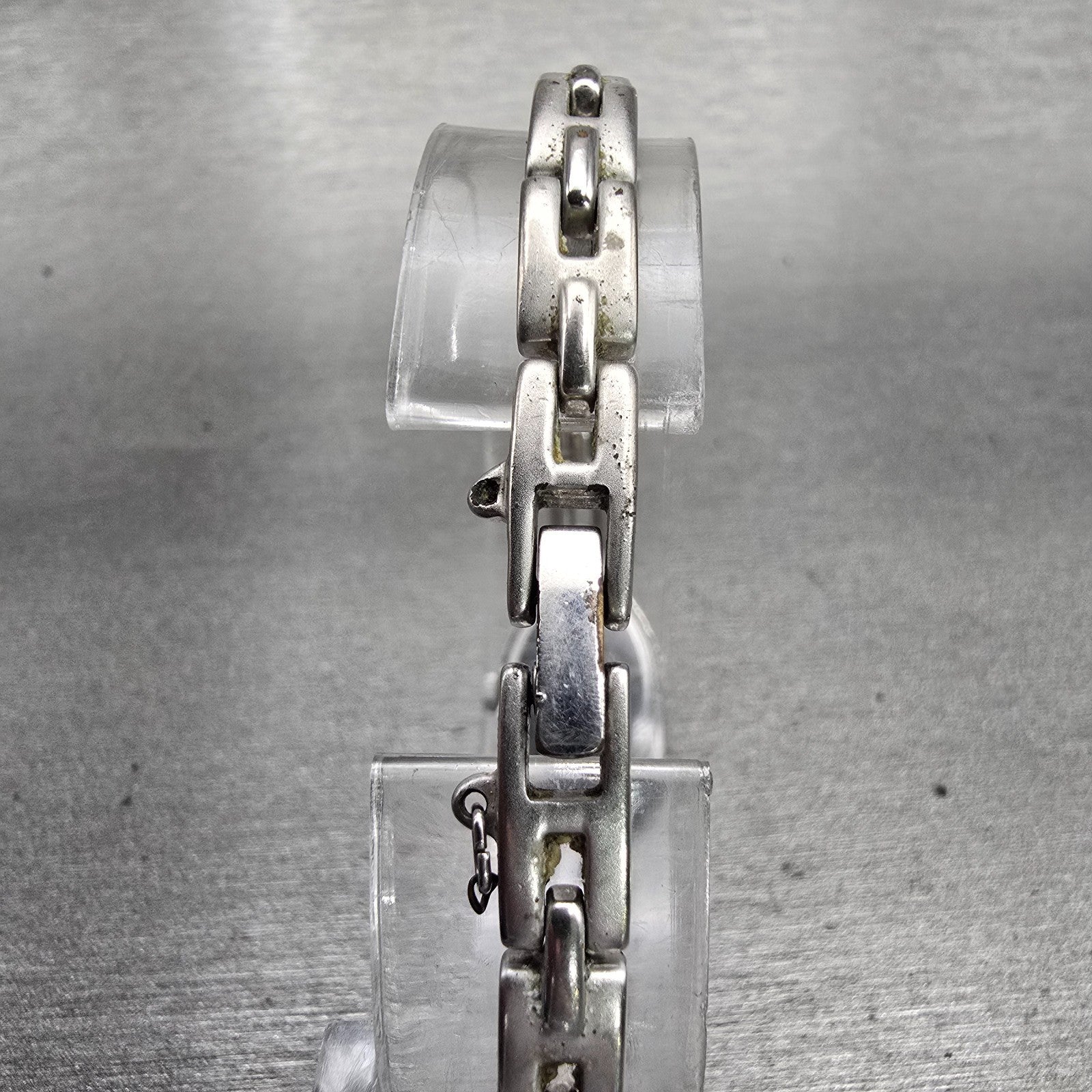 Seiko Tisse Watch Women 13mm Silver Dial Silver Tone Oval 1E20-3B40 New Battery7