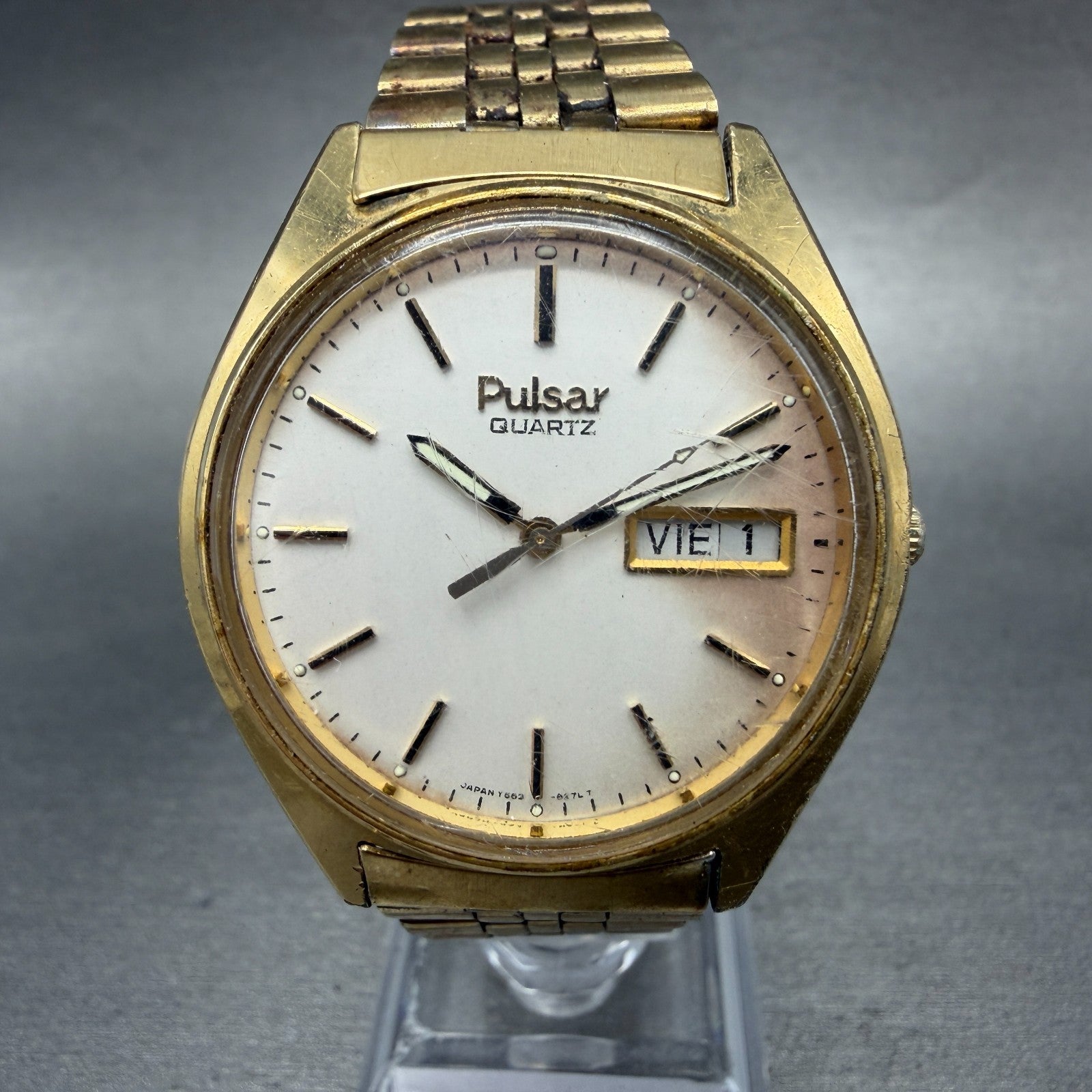 Seiko Pulsar Watch Men 36mm White Dial Gold Tone Daydate V563-8049 New Batt0