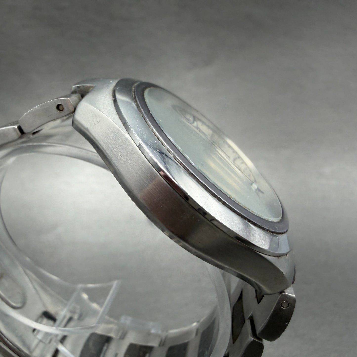 Guess Water Pro Watch Men 37mmm Silver Dial Silver Tone Round P177GL New Battery3