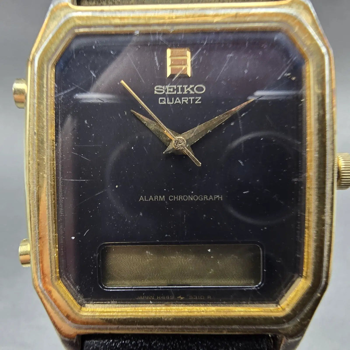 Seiko Analog Digital Watch Men 28mm Black Gold Alarm Chrono H449-5210 PARTS VTG2