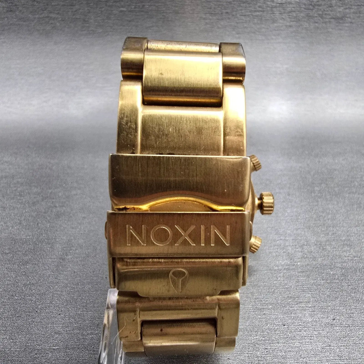 Nixon The 42-20 Chrono Watch Men 42mm Gold Dial Gold Tone Date Round New Battery7
