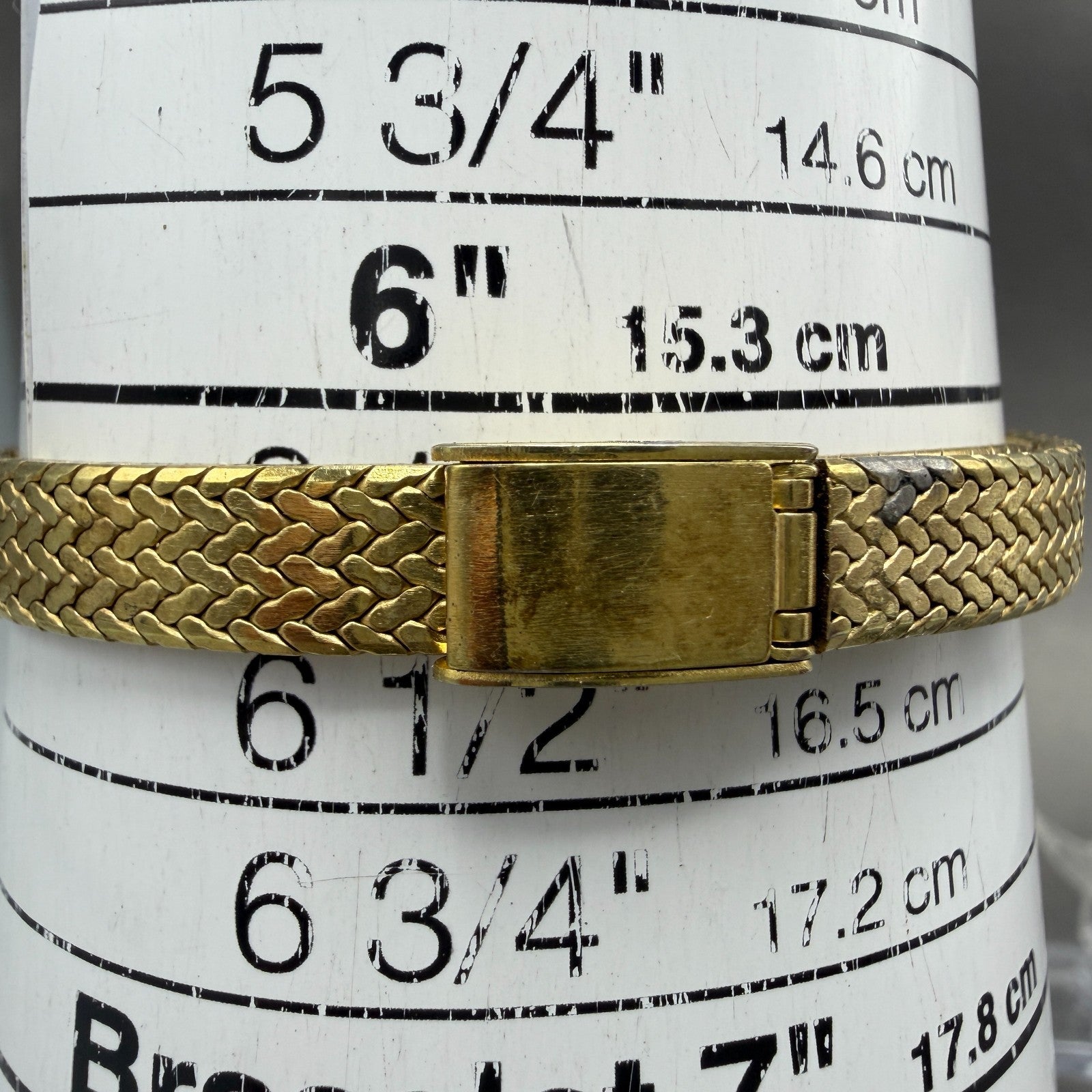 Gruen Watch Women 16mm Gold Dial Gold Tone Oval Mesh band New Battery VTG10