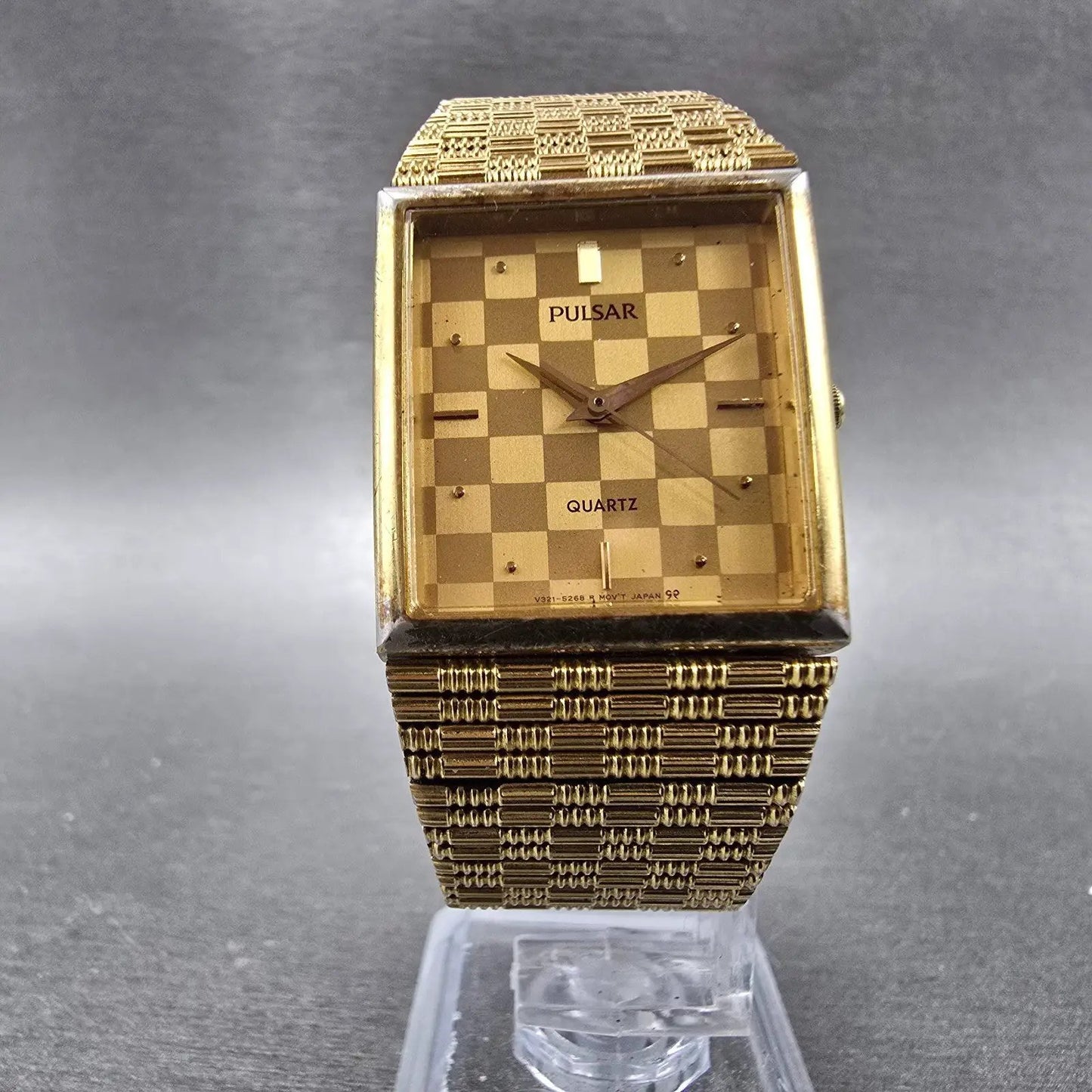 Seiko Pulsar Tank Watch Men 25mm Champagne Dial Gold Tone V321-5210 New Battery5