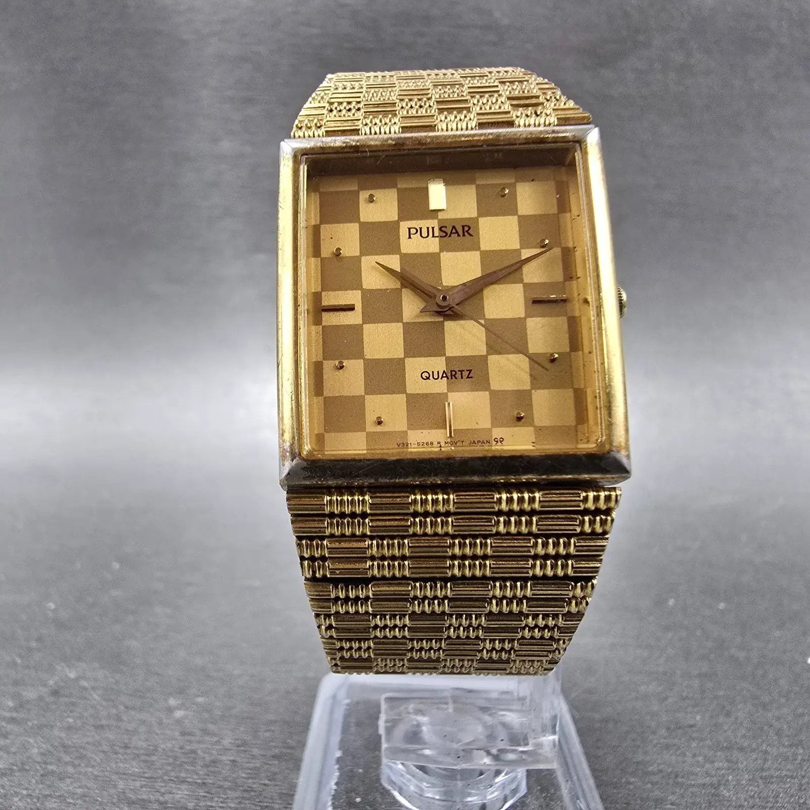 Seiko Pulsar Tank Watch Men 25mm Champagne Dial Gold Tone V321-5210 New Battery5