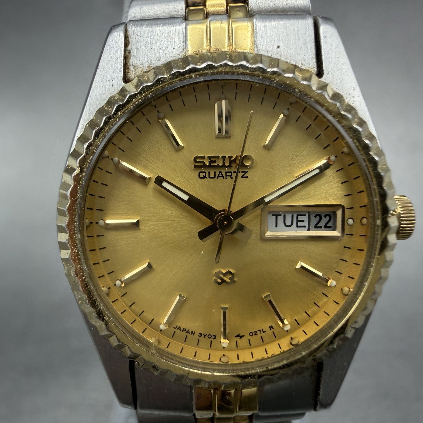 Seiko SQ Watch Women 24mm Gold Dial Two Tone Daydate 24mm Round New Battery ID9A1