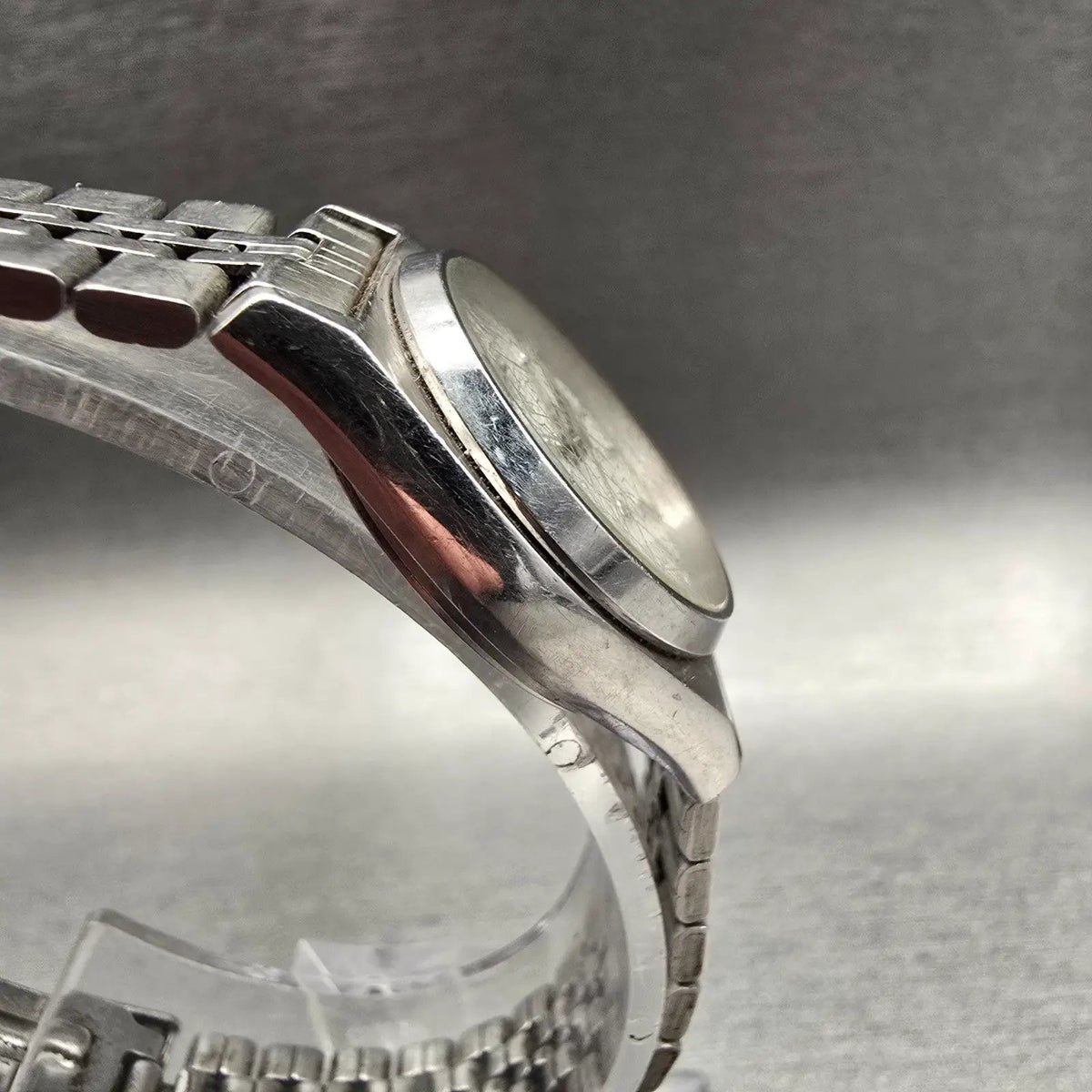 Seiko SQ Watch Women 23mm Silver Dial Silver Tone Daydate 2A23-0029 New Battery3