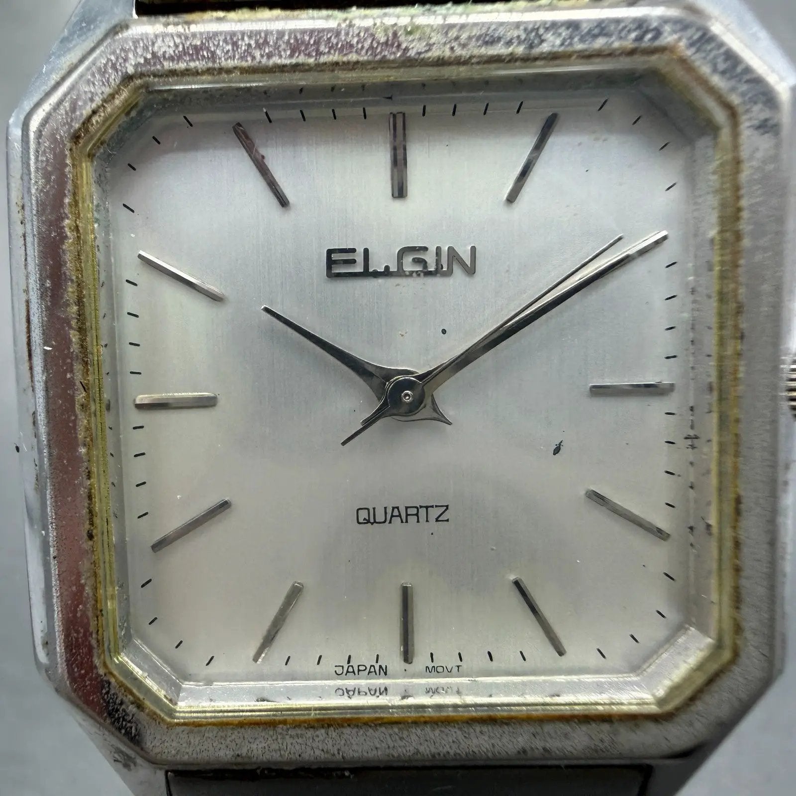 47933912