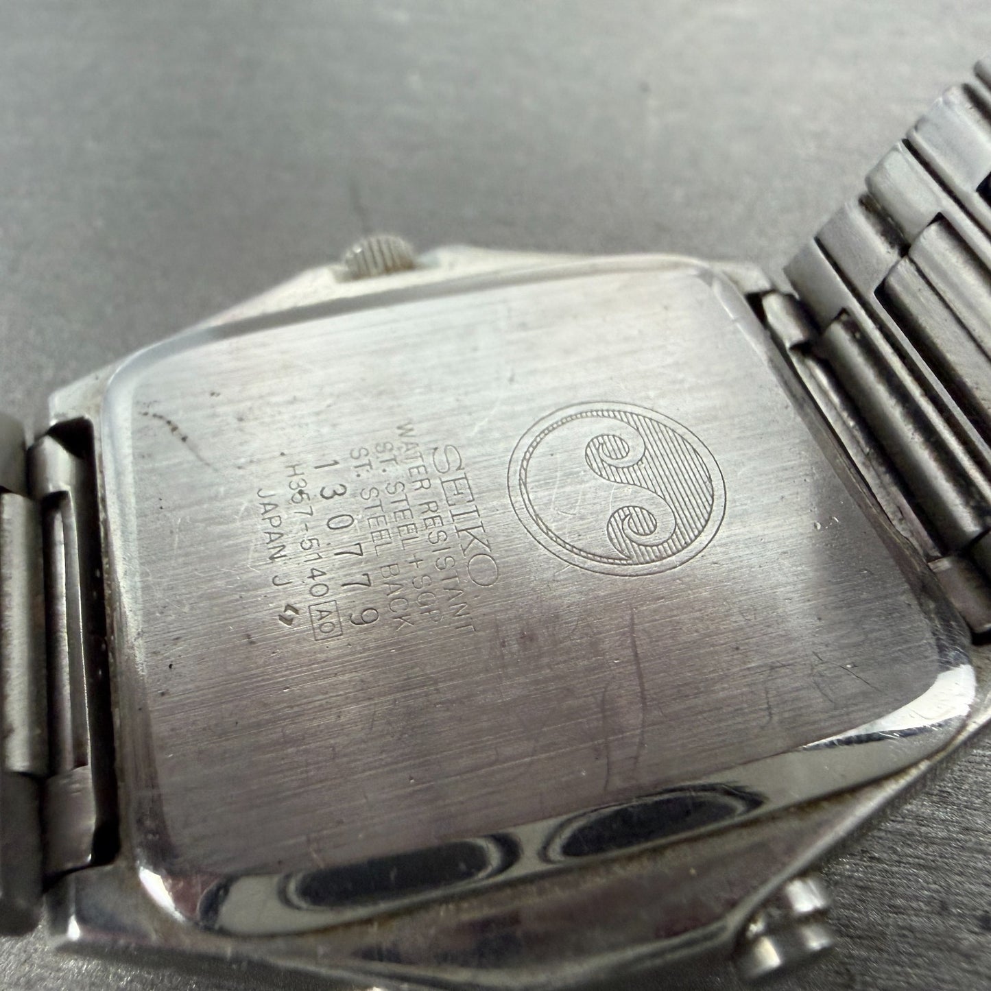 Seiko Analog Digital Watch Men 35mm Silver Dal Two Tone H357-5140 PARTS Vintage10