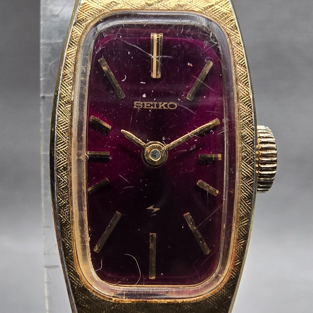 Seiko Watch Women 14mm Purple Dial Gold Tone Oval 1520-3659 Manual Wind Works1