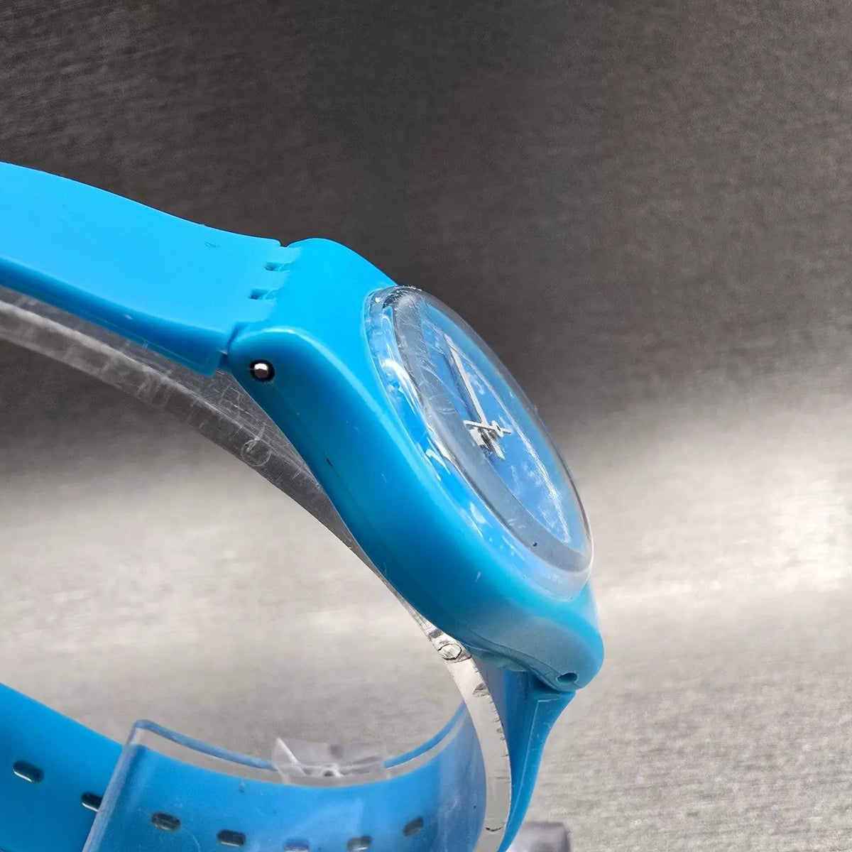 Swatch Lady Cyan Watch Women 25mm Blue Dial Blue Round LS112 New Battery VTG4