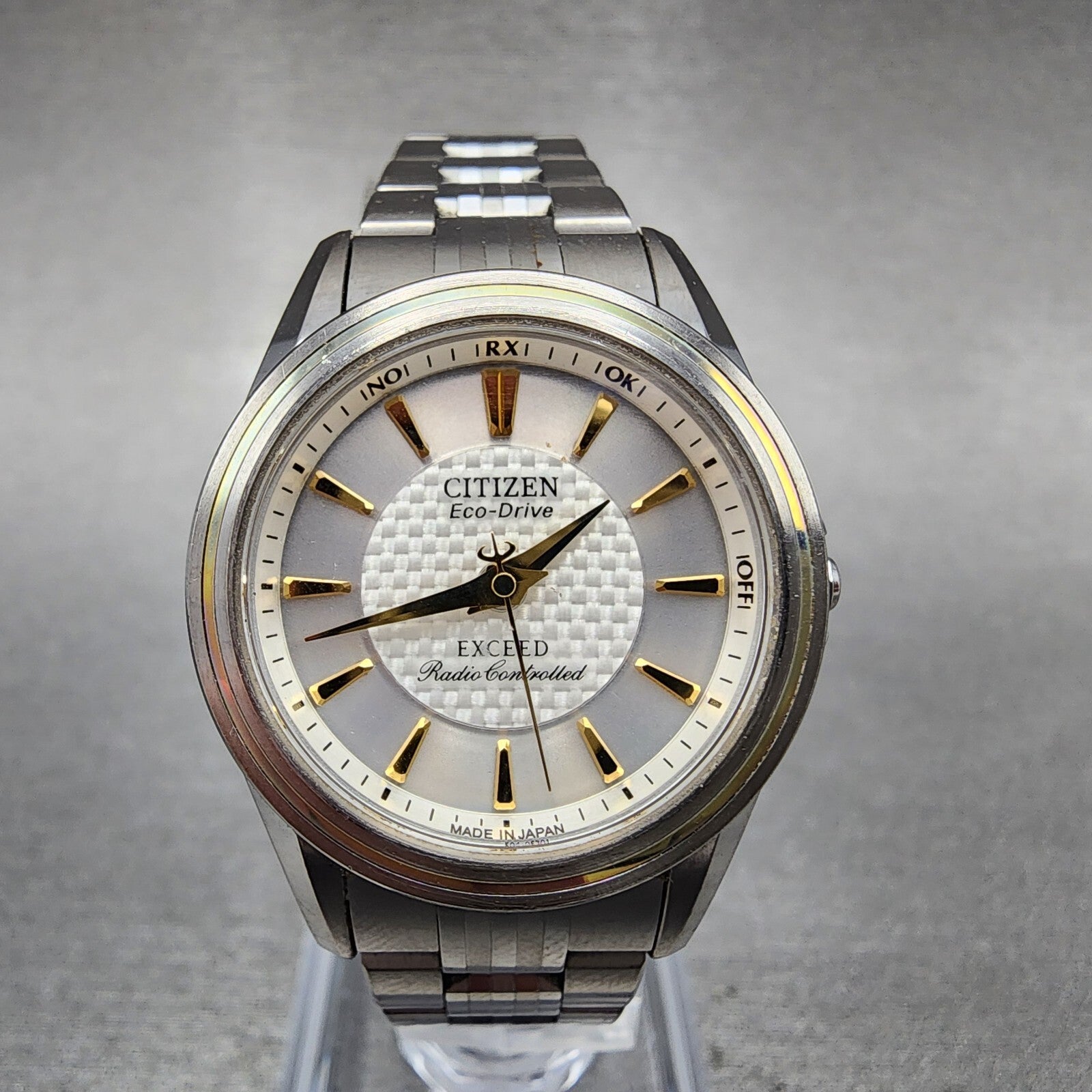 Citizen EcoDrive Exceed Watch Women 27mm White Dial Titanium H331T011403 Runs0