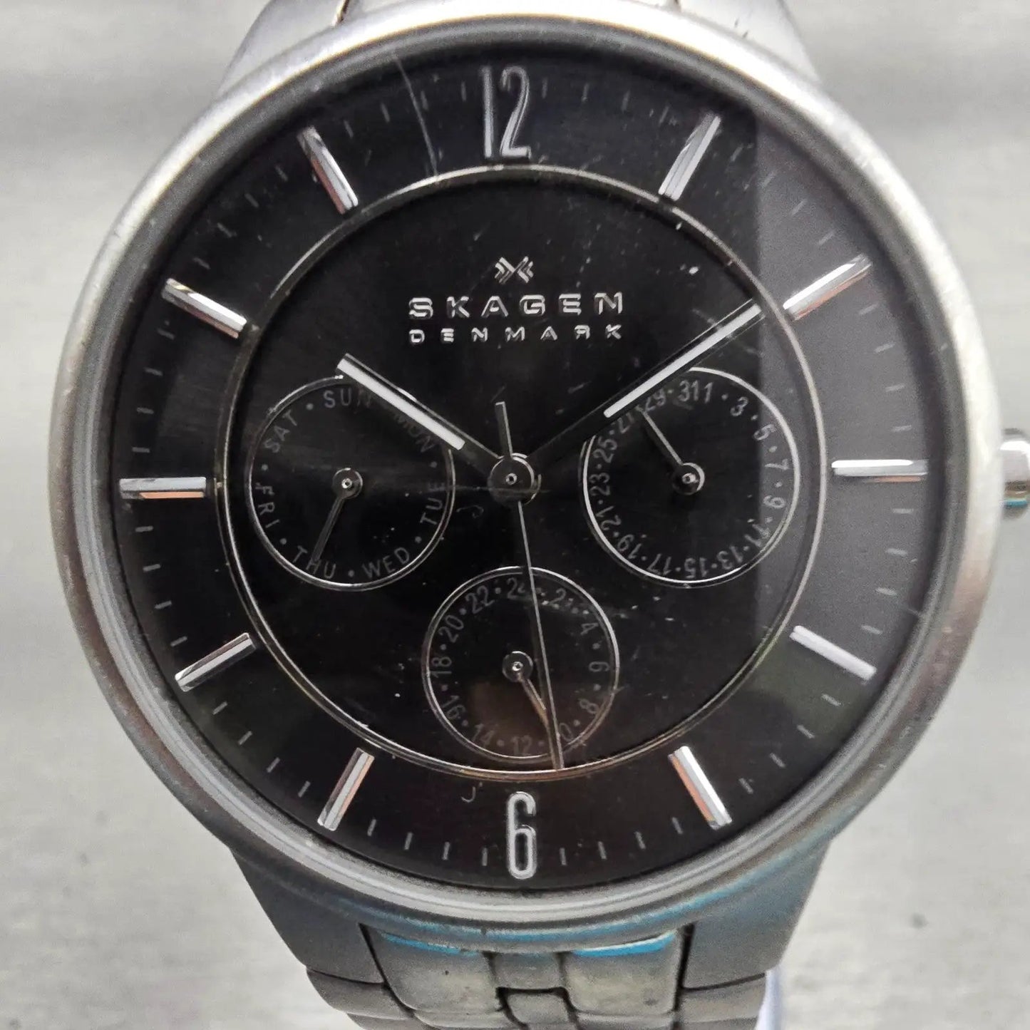Skagen Denmark Watch Men 38mm Gray Dial Silver Tone Daydate 331XLSXM New Batt LP1