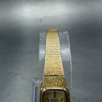 Seiko Tank Watch Women 13mm Champagne Dial Gold Tone 1320-5549 New Battery 76D4