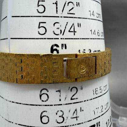 Nivada Monalisa Watch Women 24mm Gold Dial Gold Tone Date manual Wind Runs VTG10