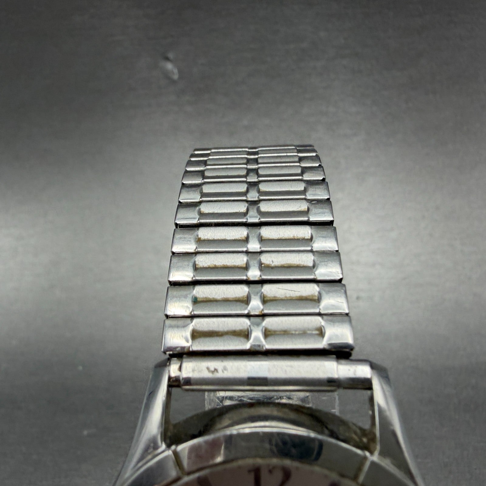 Citizen Watch Men 37mm Silver Dial Silver Tone Daydate Round 2500-S047412 NewBat4