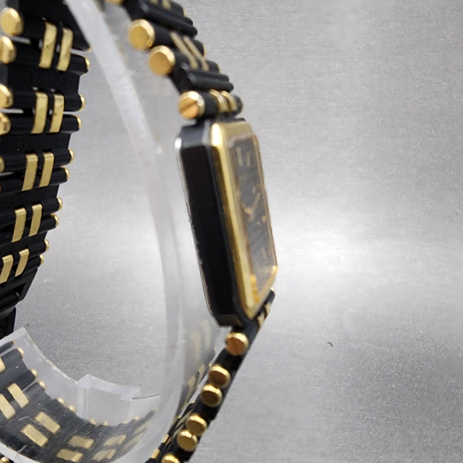 Seiko Tank Watch Women 14mm Black Dial Black & Gold Tone 2e205379 New Battery3