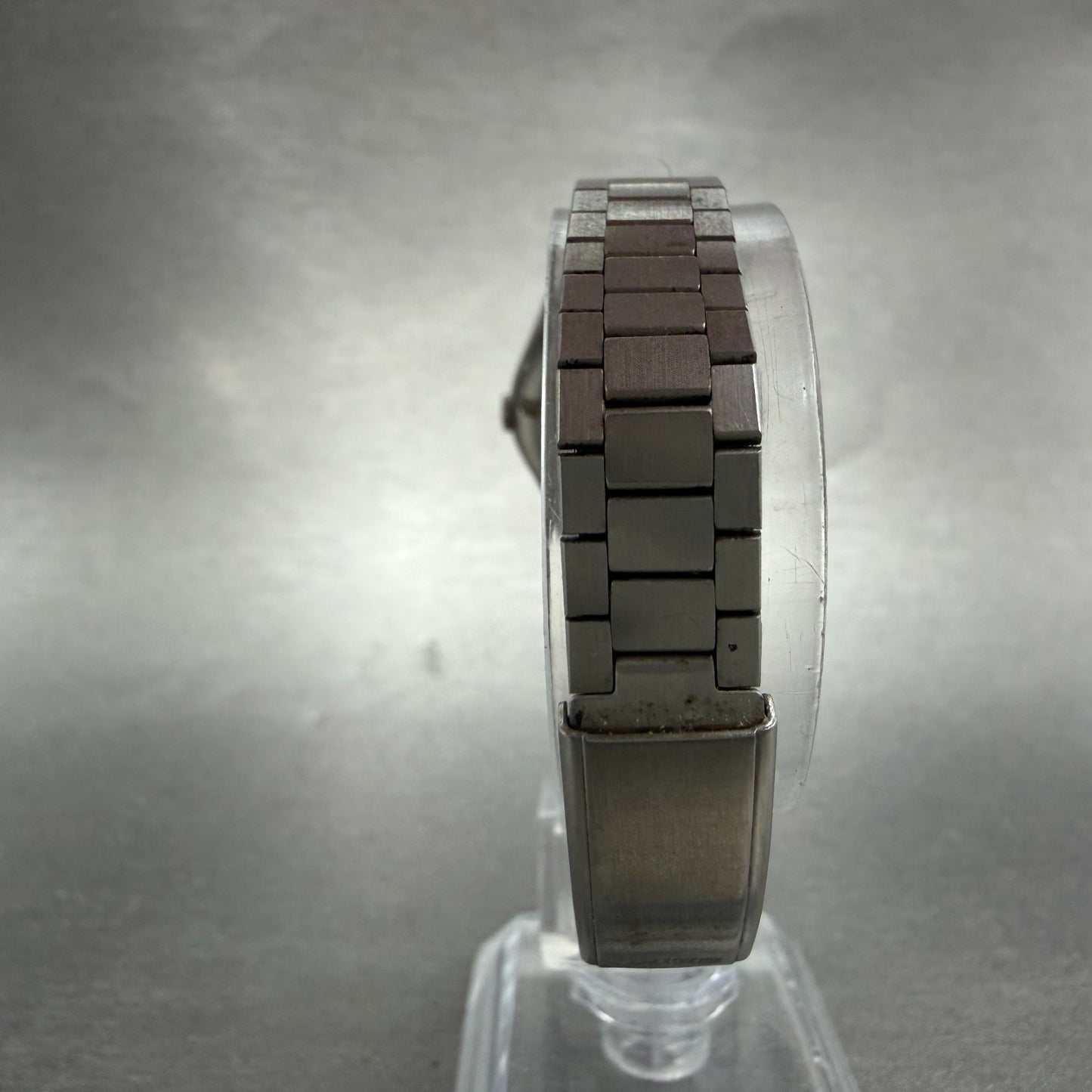 Seiko Watch Women 26mm Black Dial Silver Tone Daydate 2626-0050 New Battery VTG7