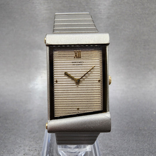 Seiko Tank Watch Women 19mm Gray Dial Gray Tone Rectangle 2P20522A PARTS0