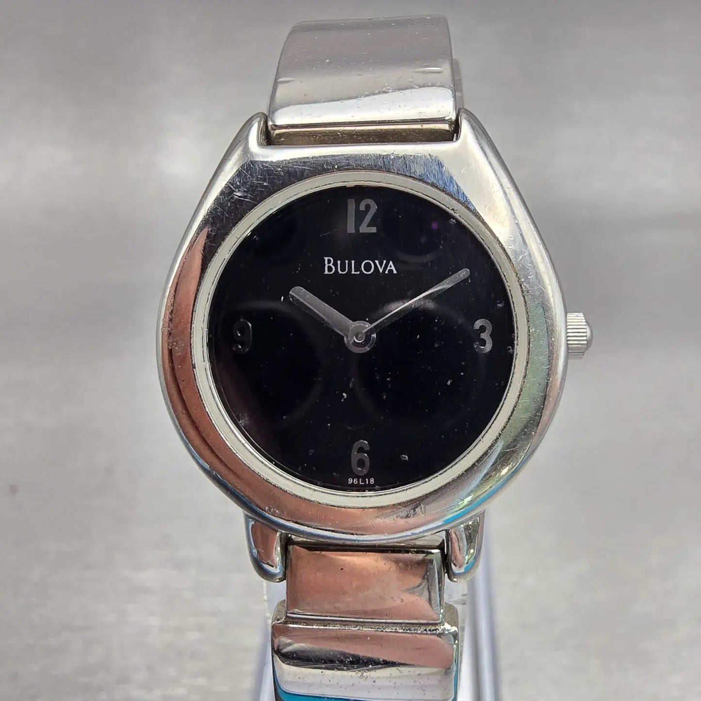 Bulova Watch Women 25mm Black Dial Silver Tone Round 96L18 Bangle New Battery0