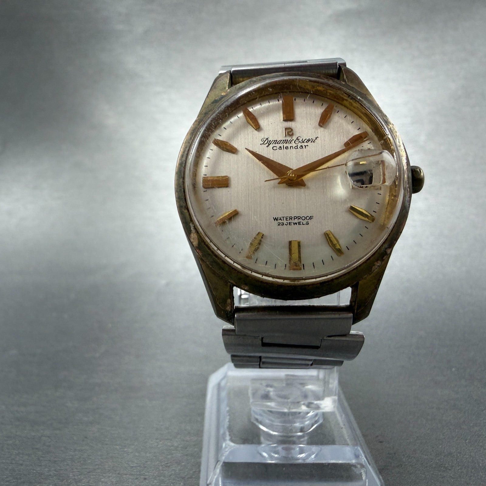 Rioch Dynamic Escort Watch Men 36mm Silver Dial Gold Tone Date Round Manual Runs5