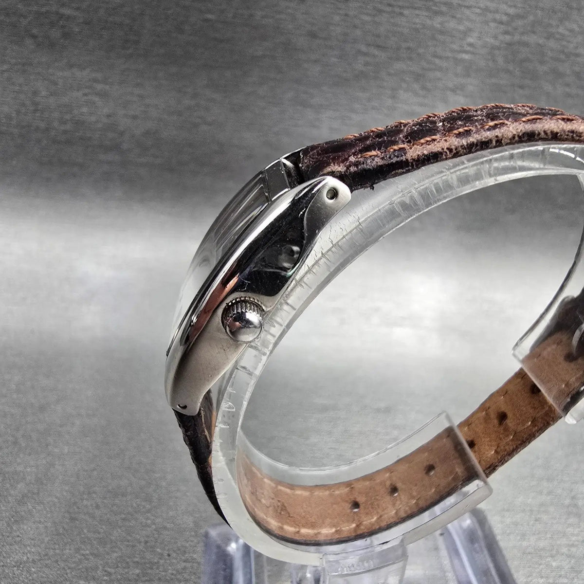 Bulova Watch Women 19mm MOP Dial Silver Tone Tonneau 96T17 New Battery2