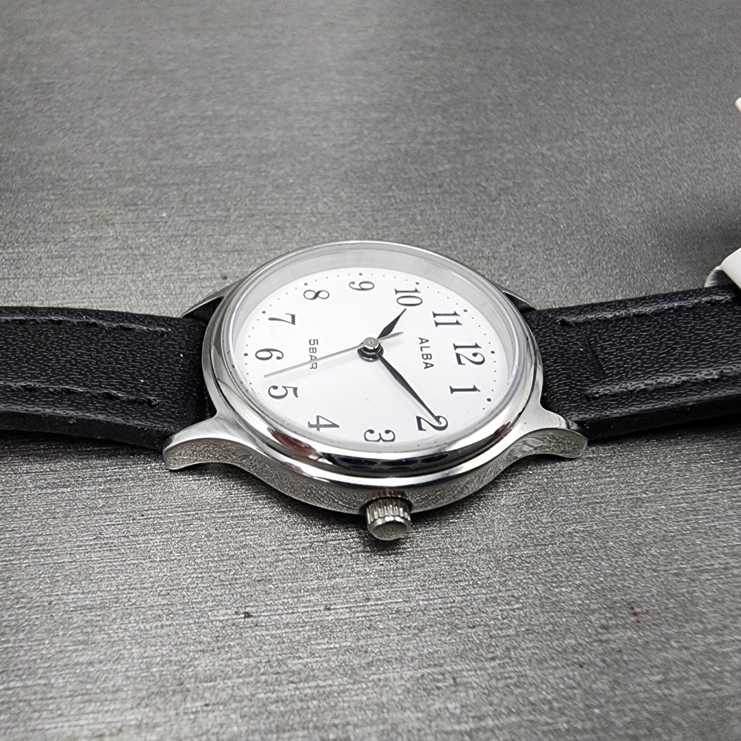 Seiko Alba Watch Women 26mm White Dial Silver Tone Round VJ21KXV0 New Battery3