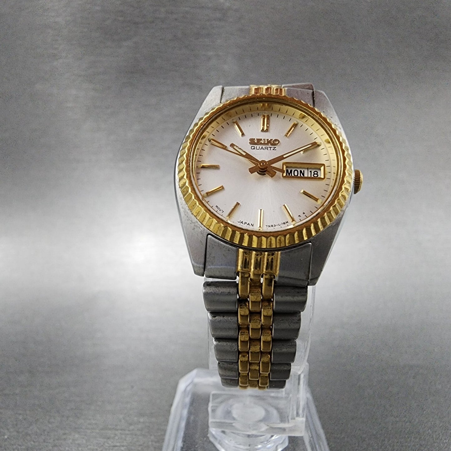 Seiko Watch Women 24mm White Dial Two Tone Daydate Round 7N830041 New Battery5