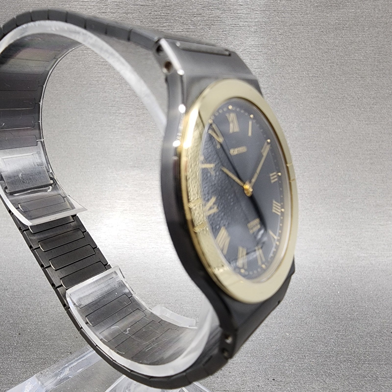 Citizen Exceed Watch Men 32mm Black Dial Two Tone Round 7903781431 New Batt NOS3