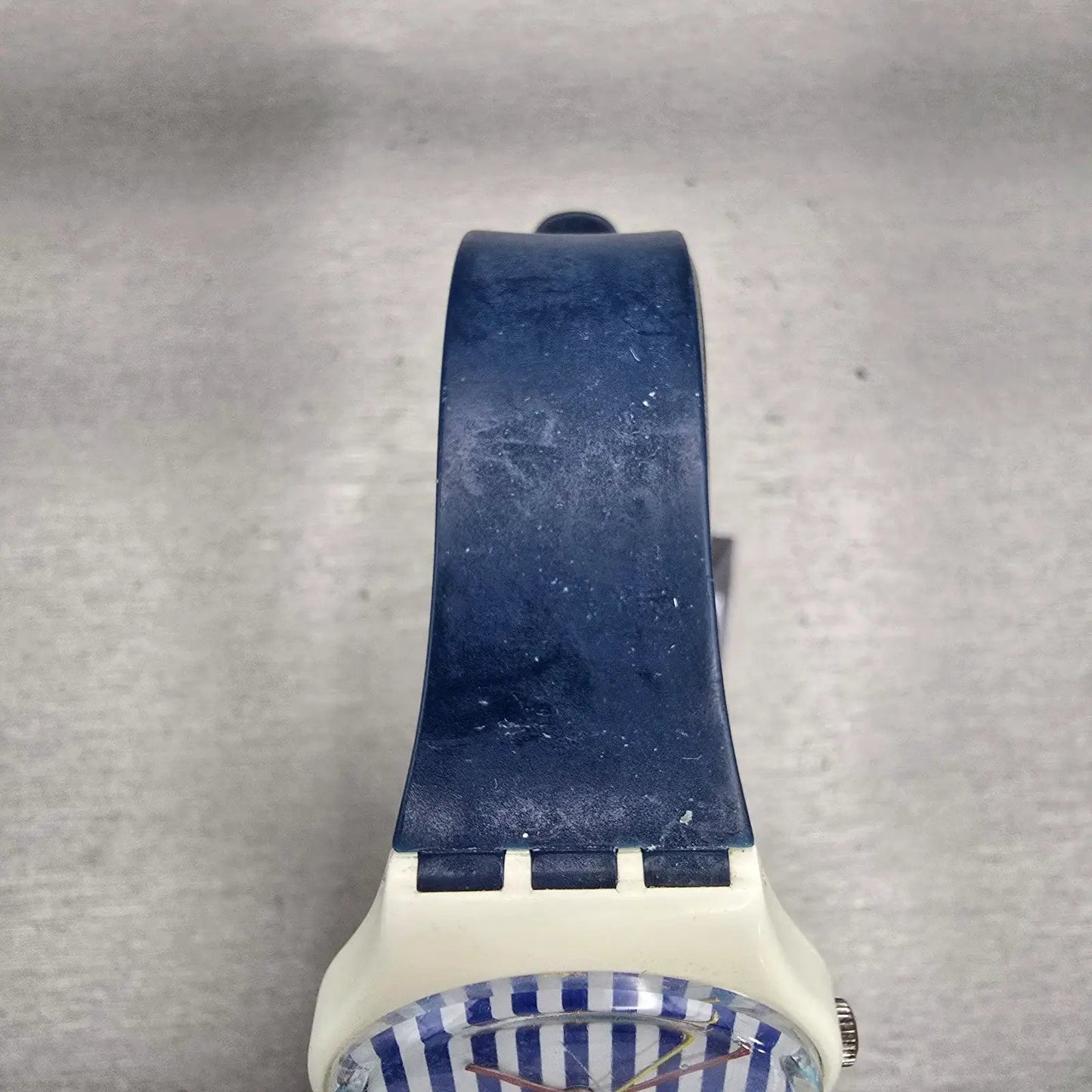 Swatch Gent Newport Two Watch Men Blue Dial White Tone Round GW108 New Battery4