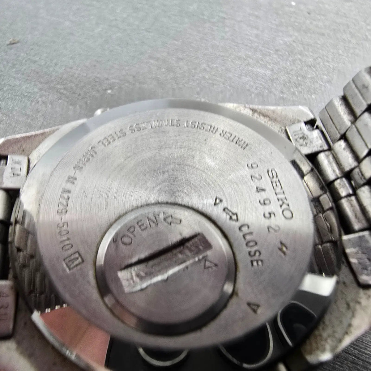 Seiko Watch Men 34mm Digital Silver Chronograph Rectangle A229-5010 PARTS VTG10