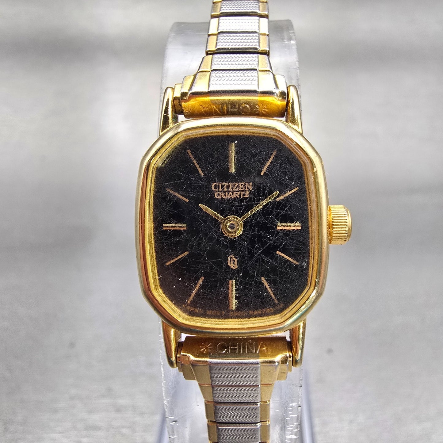 Citizen CQ Watch Women 17mm Black Dial Gold Tone Oval 5920-S48810 New Battery0