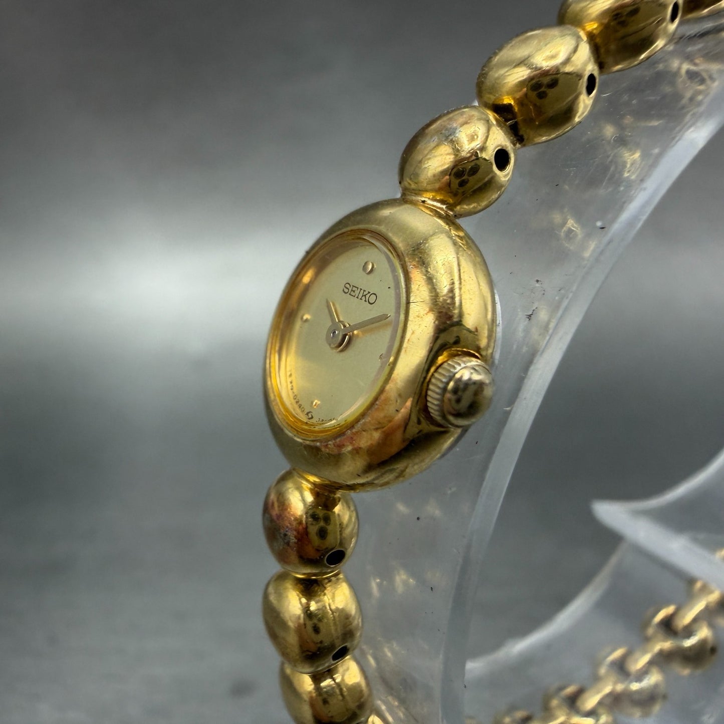 Seiko Watch Women 14mm Champagne Dial Gold Tone Round 1E20-0070 New Battery2