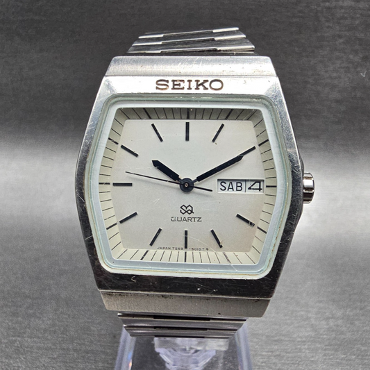 Seiko SQ Watch Men 35mm Silver Dial Silver Daydate Hexagon 7559-5010 New Battery0